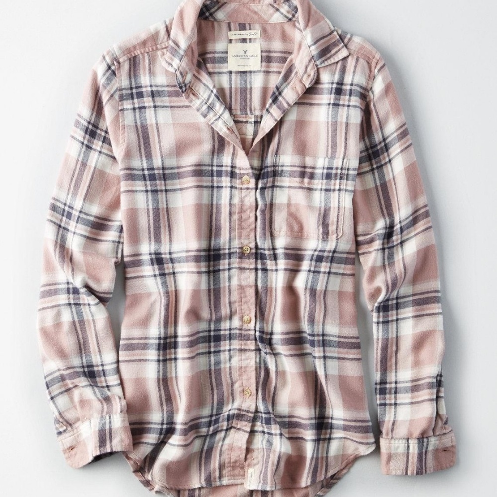 A&E Ahh-mazingly soft flannel in size medium